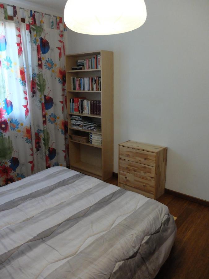 Moderno Trilocale Laura Apartment Далмине Екстериор снимка